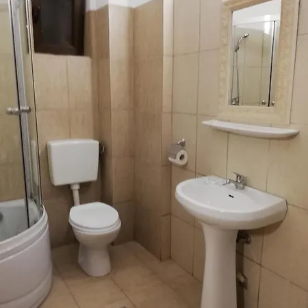 Vila Iandora Konukevi Mamaia